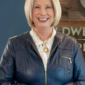 Karen Peters