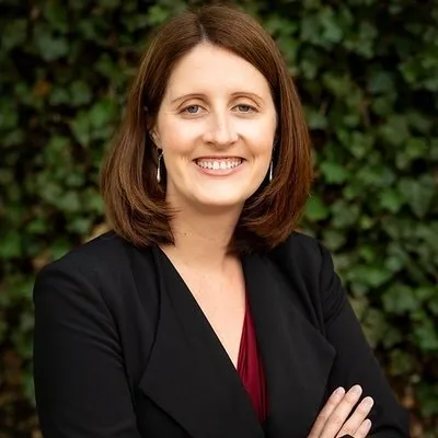 Liz Huber, Agent in  - Compass