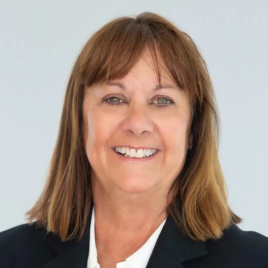 Jane Holtz, Agent in  - Compass