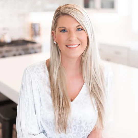 Jordan Traweek, Agent in  - Compass