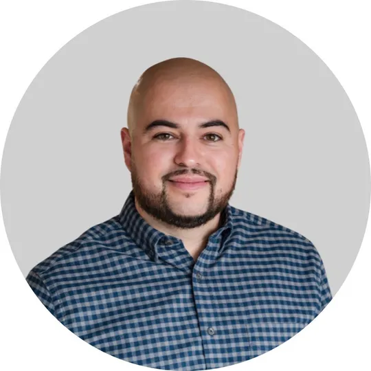 Abel Cabrera-Martinez, Agent in  - Compass