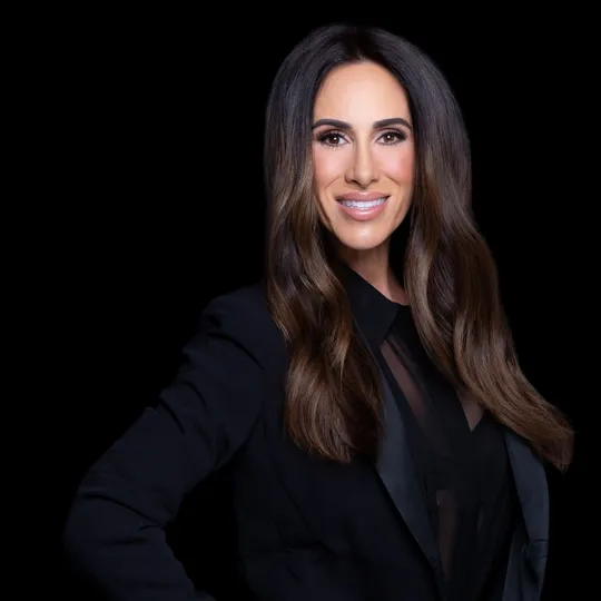 Lauren Erlich, Agent in  - Compass
