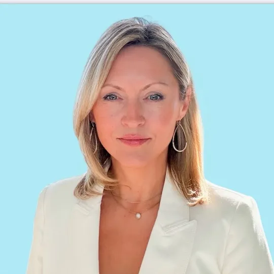 Gosha McCann, Agent in  - Compass