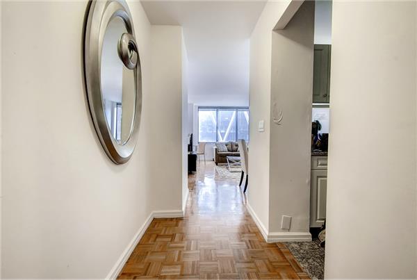 Photo of 235 W 56th St, Unit 15B