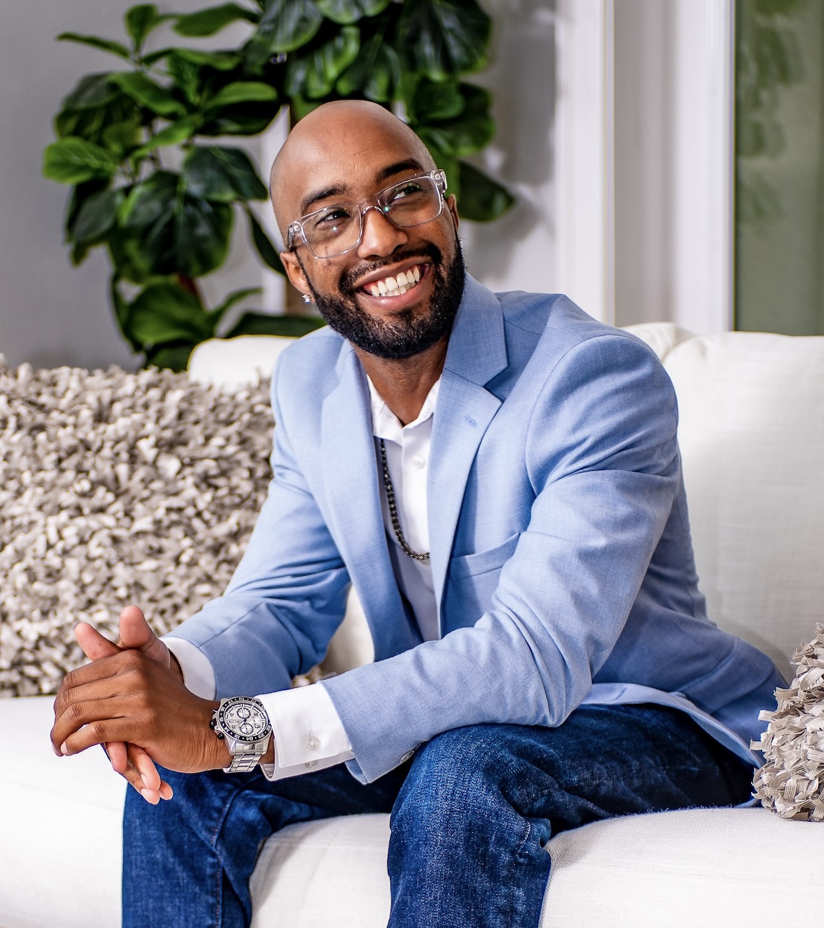 Headshot of Chris Enfort