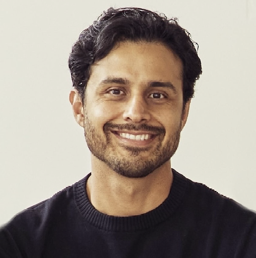 Headshot of Daniel Ramirez