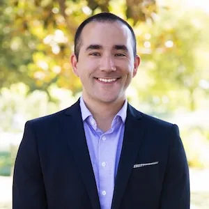 Kyle Hata, Agent in  - Compass