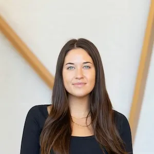 Paulina Sekula, Agent in  - Compass