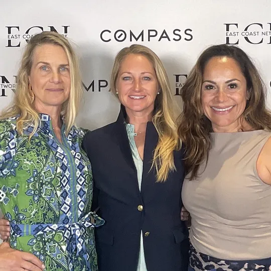 Newport Living Group, Agent in  - Compass