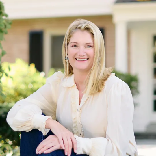 Alexis Bogdan, Agent in  - Compass