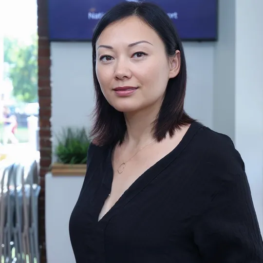 Sarah Yu, Agent in  - Compass