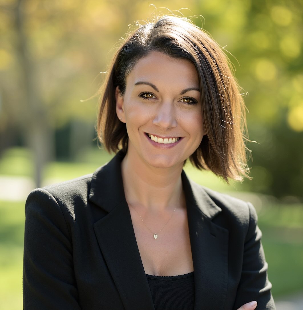 Headshot of Jamie Ross