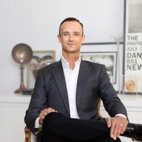 Dane Soderberg, Agent in  - Compass