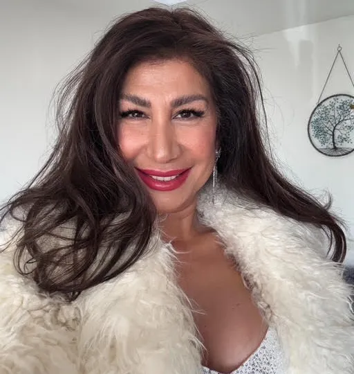 Rima Sirrieh, Agent in  - Compass