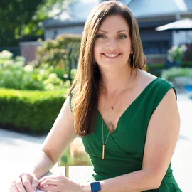 Sabrina Robb Partners, Agent in  - Compass