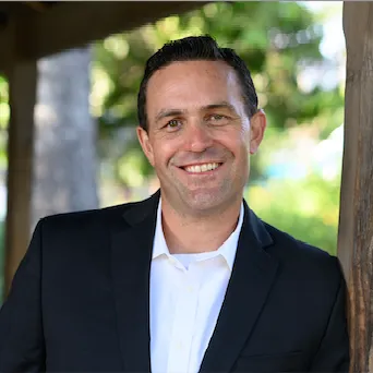 Adam Guy, Agent in  - Compass