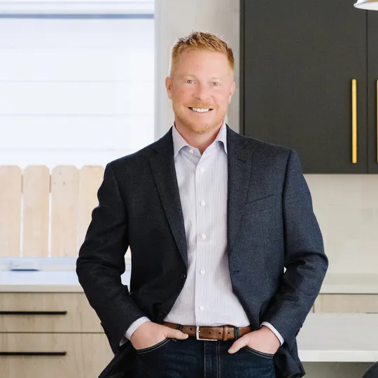 Kevin Shelledy, Agent in  - Compass