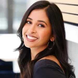 Kionna Ahmed, Agent in  - Compass