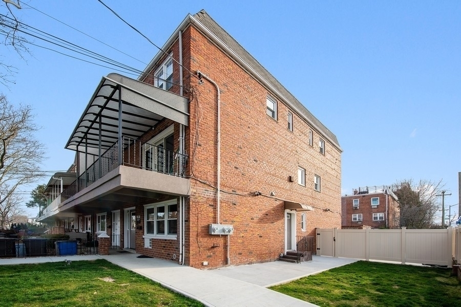 $5,195 | 2104 E 65th St, Unit 2 | Mill Basin