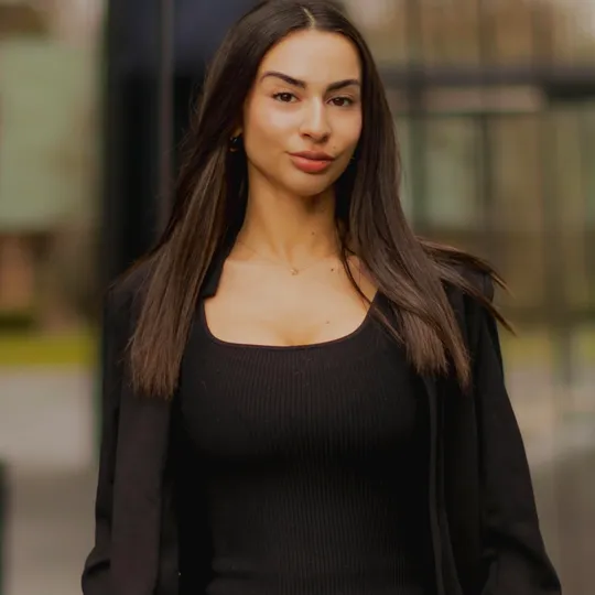 Tara Habashi, Agent in  - Compass