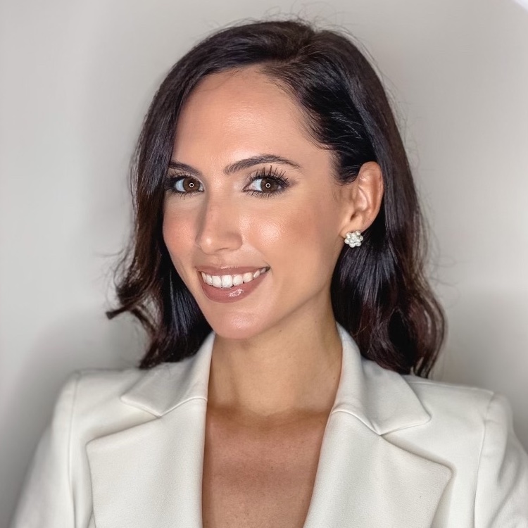 Headshot of Hannah O'Connell