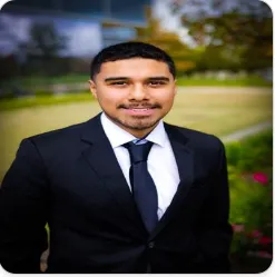 Andres Sanchez, Agent in  - Compass