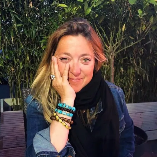 Holly Collins, Agent in  - Compass