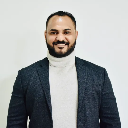 Bahaa Girgis, Agent in  - Compass