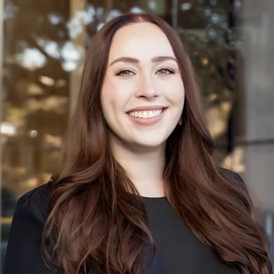 Lisa Sandidge, Agent in  - Compass