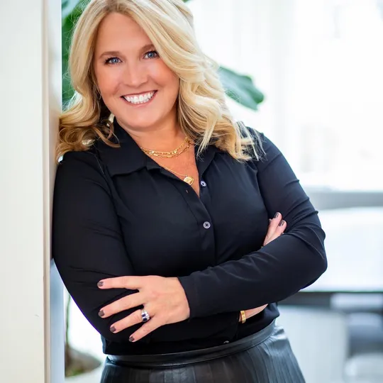 Lisa O'Brien, Agent in  - Compass