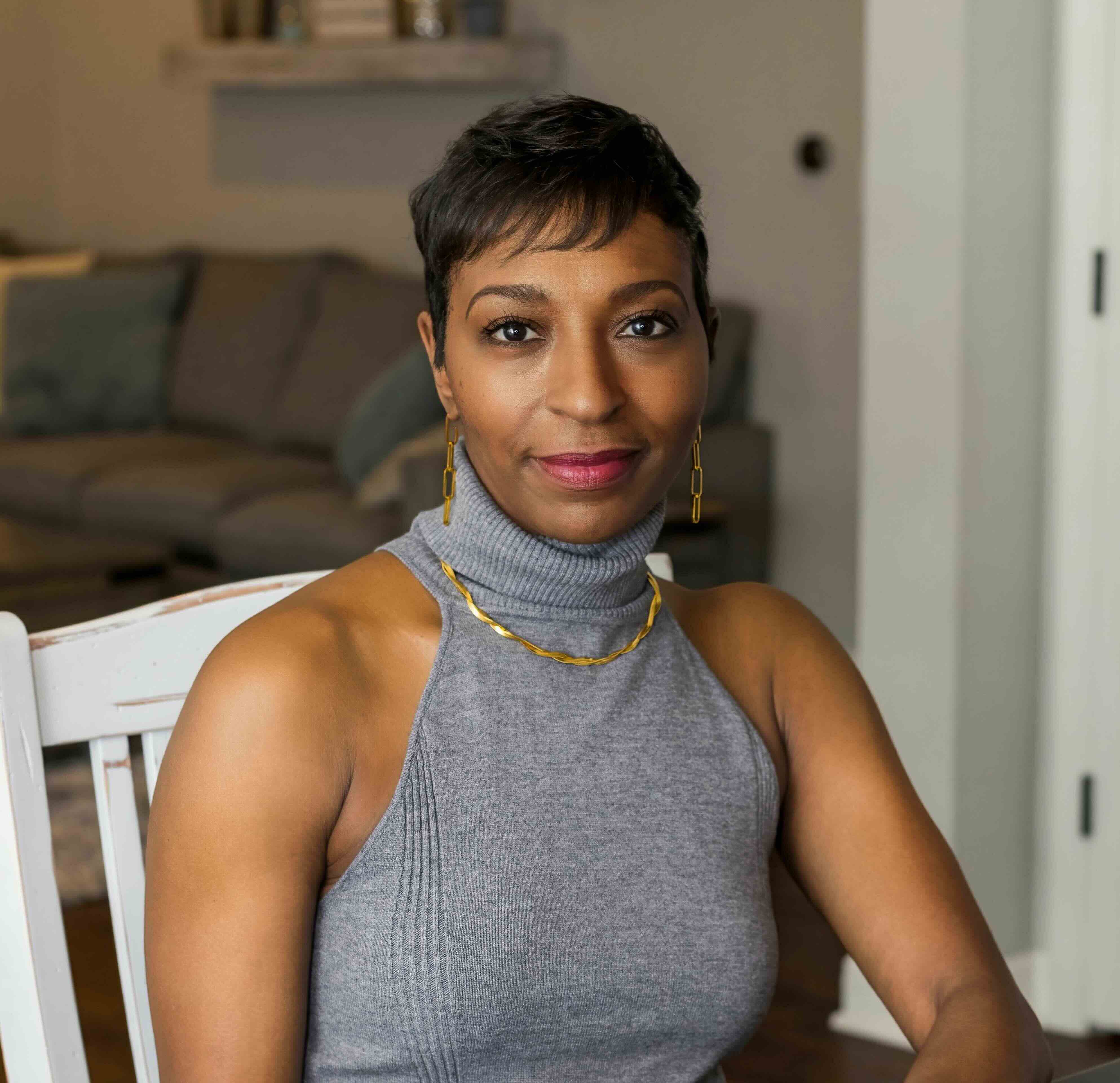 Loria Hamilton-Field