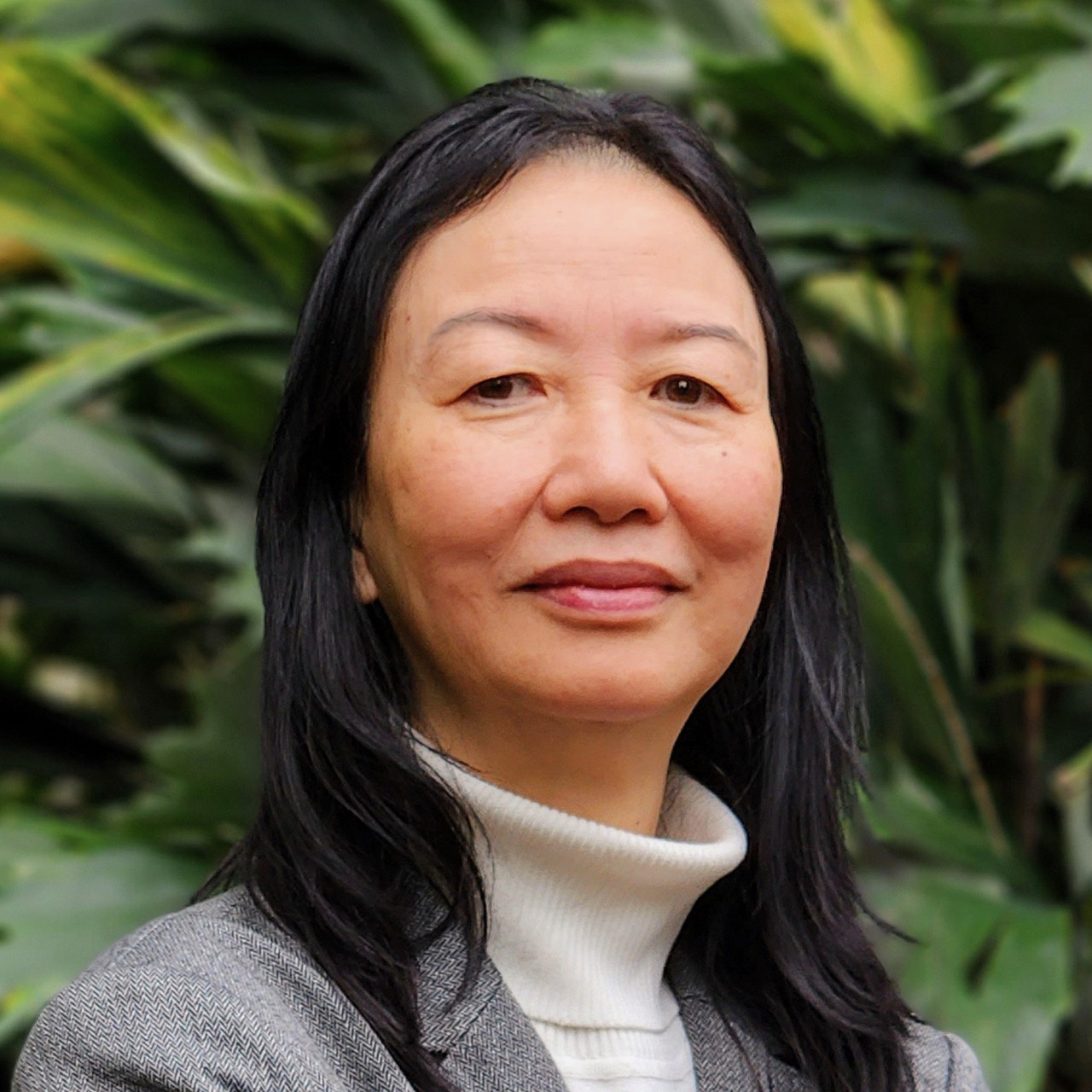 Headshot of Jennifer Wu
