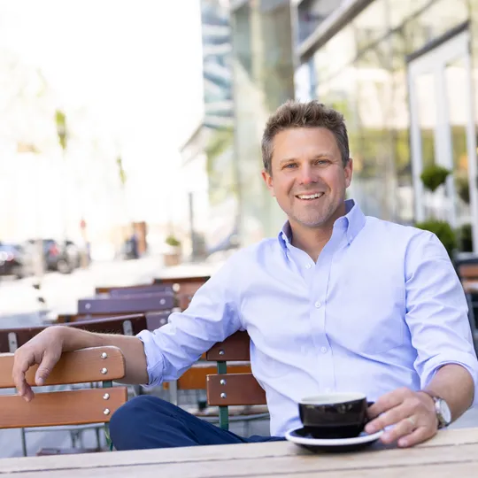 Ethan Goodrich, Agent in  - Compass