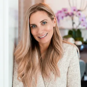 Laura McKissack, Agent in  - Compass