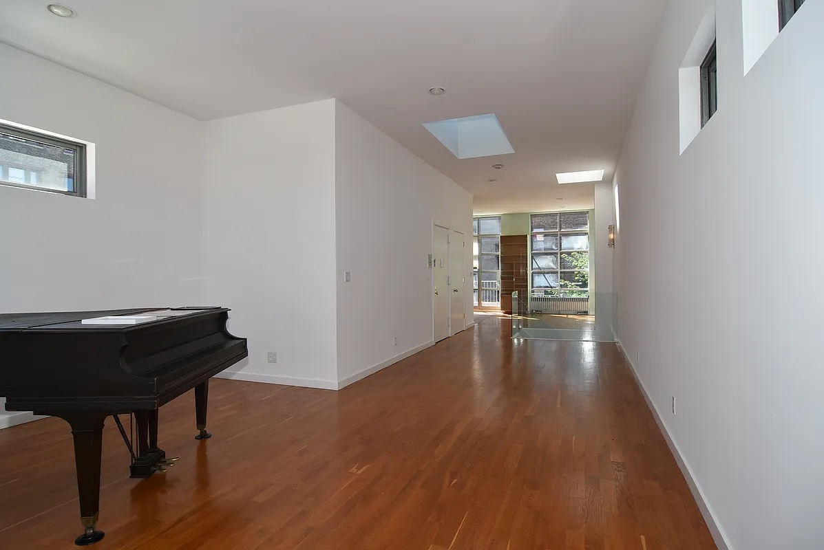 Photo of   610 W 138th St, Unit 4