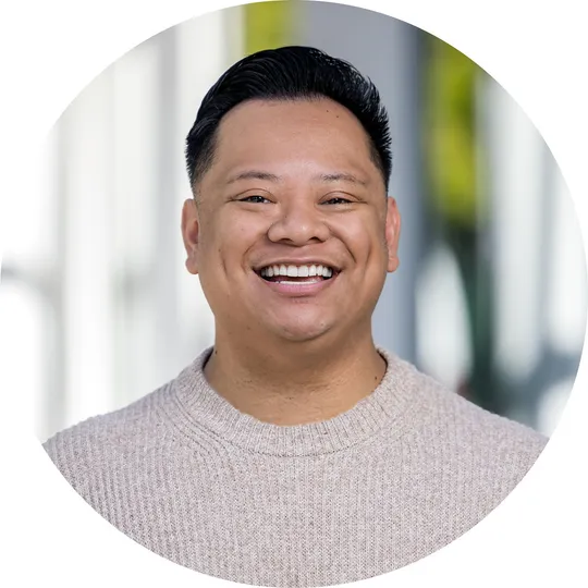 Jeremy Naval, Agent in  - Compass