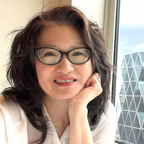 Ava Jablonski, Agent in  - Compass