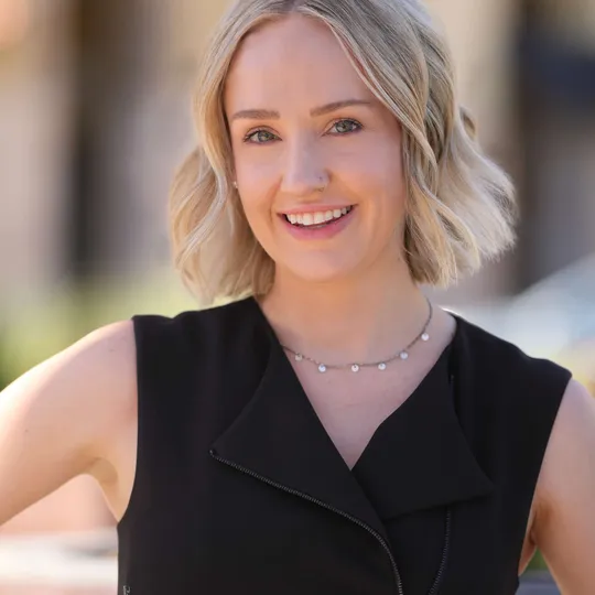 Alli Dubberly, Agent in  - Compass