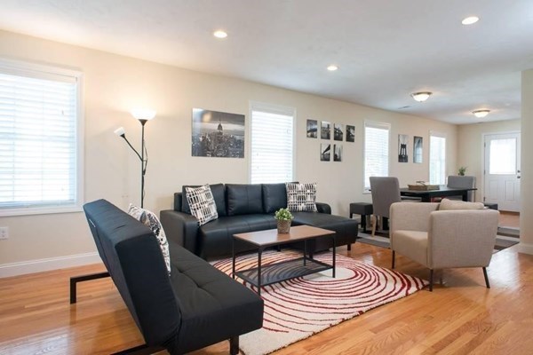 $3,600 | 75 Central Ave | Everett