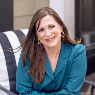 Tracie Patterson, Agent in  - Compass