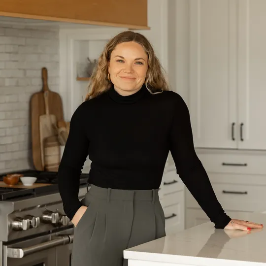 Courtney Flynn-Doyle, Agent in  - Compass