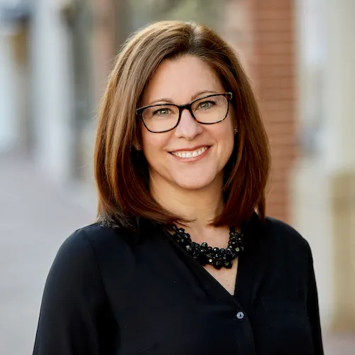 Cari Coffman, Agent in  - Compass