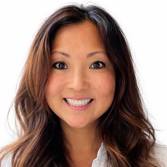 Claire Anderson, Agent in  - Compass