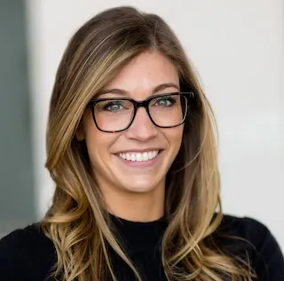 Emily Bibby, Agent in  - Compass