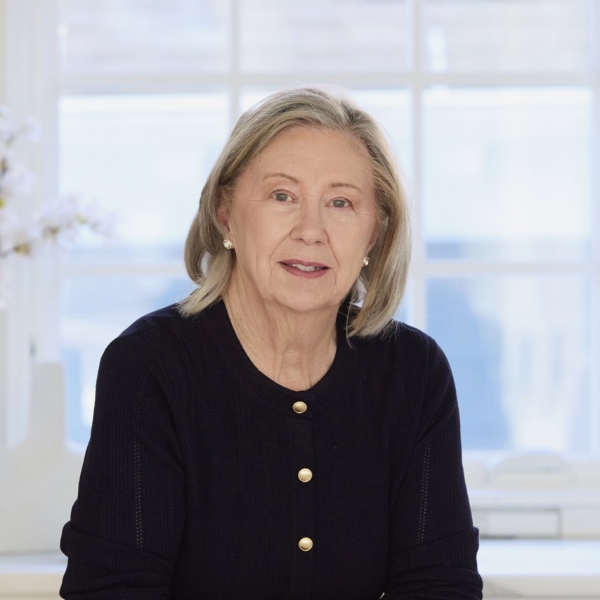 Headshot of Gail Cunningham