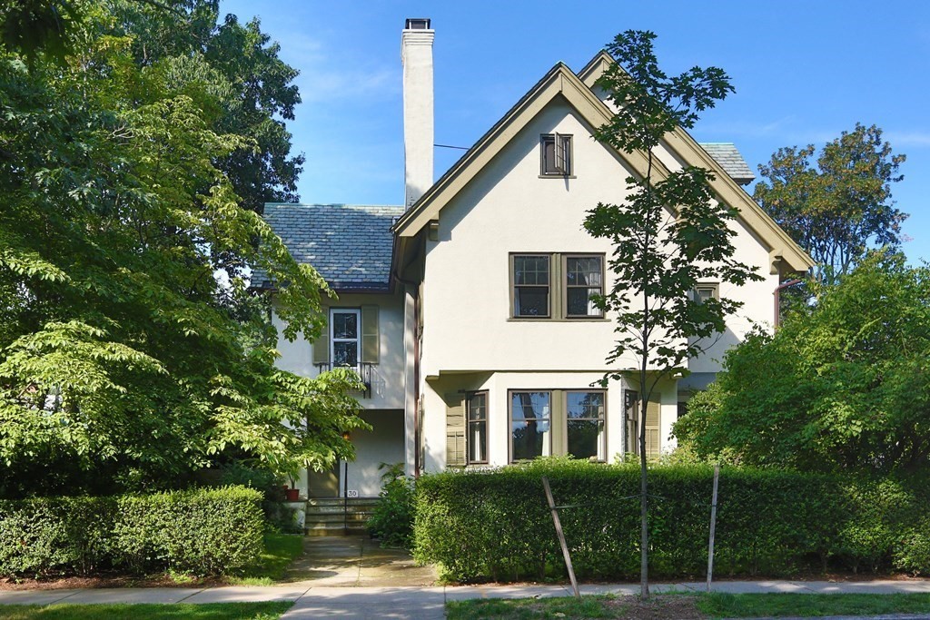 $4,200,000 | 30 Amory St | Brookline