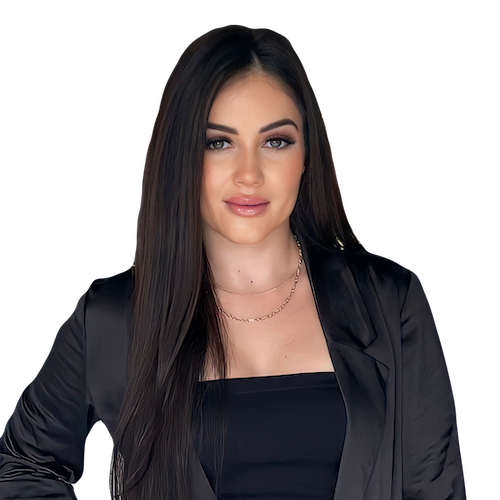 Headshot of Gabrielle Hedley