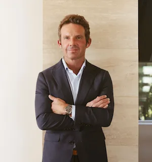 Zach Zeldner, Agent in  - Compass