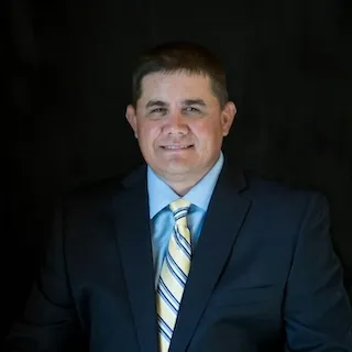 Billy Hobbs, Agent in  - Compass