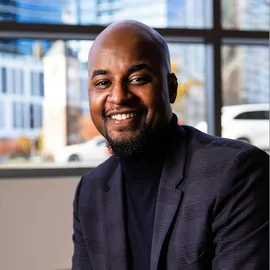 David Bascoe, Agent in  - Compass